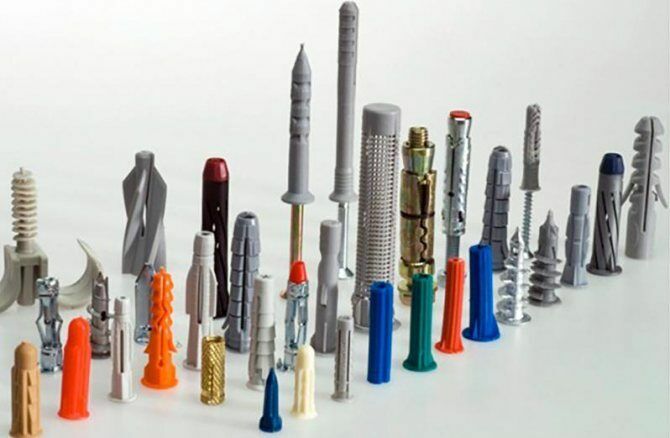 <span style="font-weight: bold;">Крепеж</span><span style="font-style: italic; font-weight: bold;"> </span>